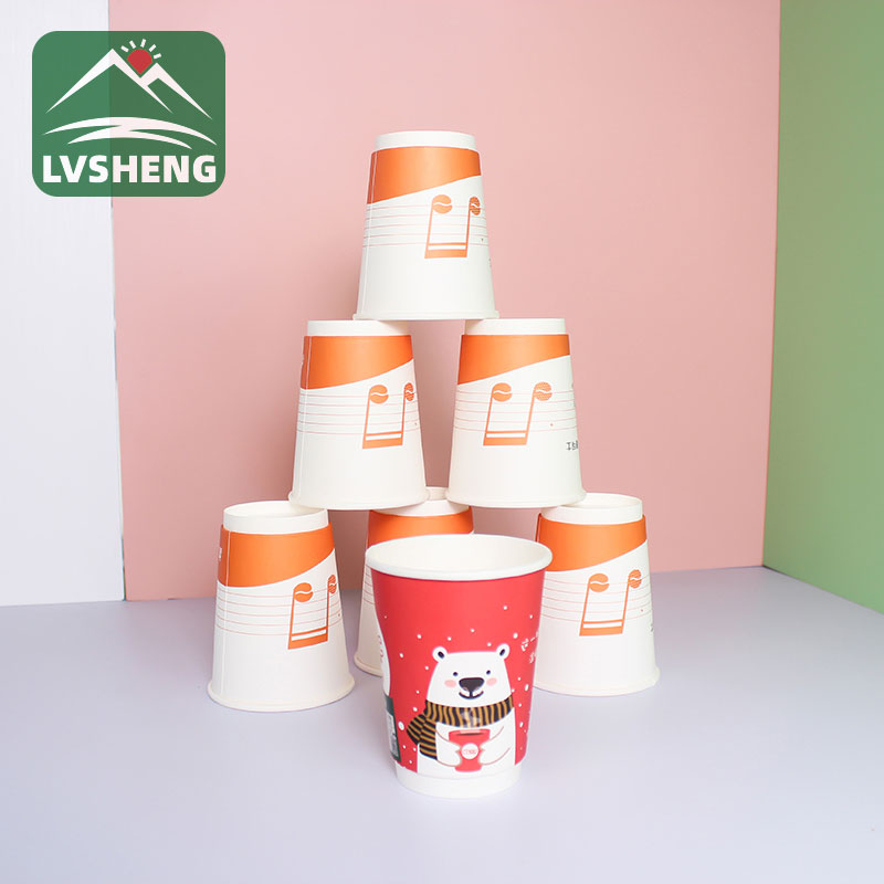Tägliche Verwendung Papierbecher