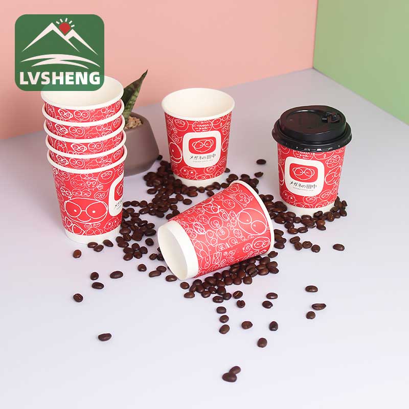 Kaffeepapierbecher zum Mitnehmen